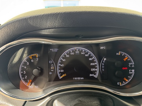 Manama, Vehicles, Cars & Trucks , BHD 4450,  Jeep Grand Cherokee Limited,  2014,  Automatic,  115000 KM,  Light Use -well Maintained- New Tyres - Passing Until November-Limited