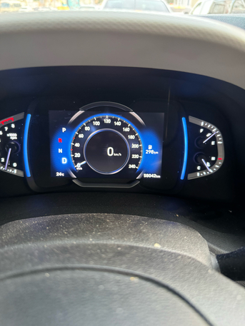 Riyadh, Vehicles, Cars & Trucks , SAR 75000,  Hyundai Creta,  2022,  Automatic,  59000 KM,    | White | Panoramic Sunroof