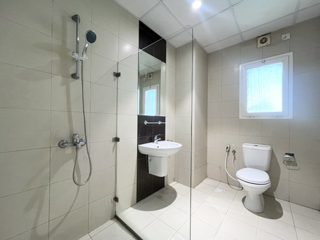 Budaiya, Apartments/Houses, BHD 650/month,  4 BR,  210 Sq. Meter,  Sea View 4BR Apartment For Rent In Salman City | Maid Room | EWA Inclusive