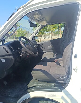 Zinj, Vehicles, Cars & Trucks , BHD 7999,  TOYOTA HIACE,  2023,  Manual,  128000 KM,  AGENCY SERVICE