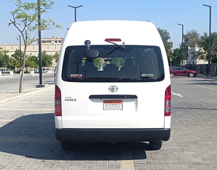 Zinj, Vehicles, Cars & Trucks , BHD 7999,  TOYOTA HIACE,  2023,  Manual,  128000 KM,  AGENCY SERVICE