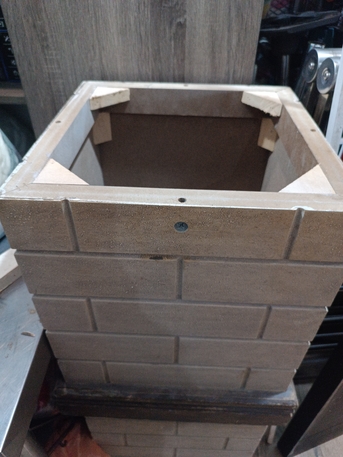 Manama, Farm & Garden, BHD 10,  Wooden Planter Box