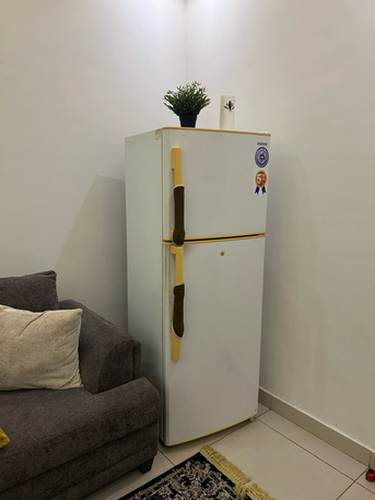 Al Rawdah, Appliances, SAR 1200,  Refiregerator And Electric Cooker For Sale