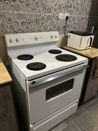 Al Rawdah, Appliances, SAR 1200,  Refiregerator And Electric Cooker For Sale