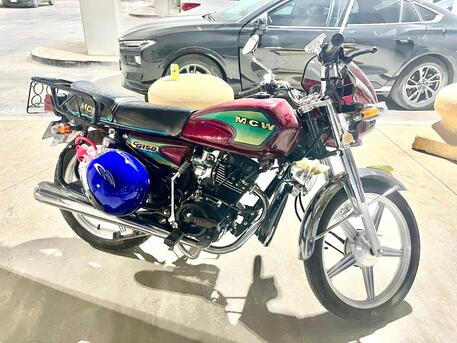 Riyadh, Motorcycles, SAR 850,  125 Cc Bike New Condition Avalible For Rent  With No Plate And Road Insurance