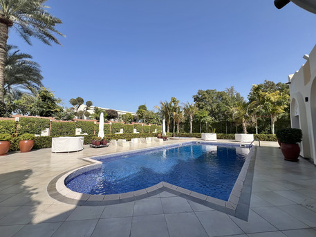Saar, Villas, BHD 1000,  350 Sq. Meter,  Renovated 3BR Compound Villa With Private Garden
