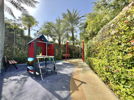 Saar, Villas, BHD 1000,  350 Sq. Meter,  Renovated 3BR Compound Villa With Private Garden