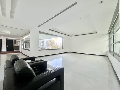 Saar, Villas, BHD 1200,  400 Sq. Meter,  Modern Pool Villa Near St Christopher & Saar Mall