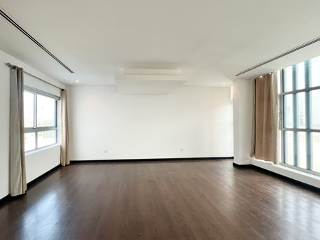 Saar, Villas, BHD 1200,  400 Sq. Meter,  Modern Pool Villa Near St Christopher & Saar Mall