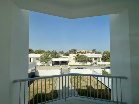 Saar, Villas, BHD 750,  350 Sq. Meter,  Renovated 4BR Compound Villa With Garden &ndash; Saar