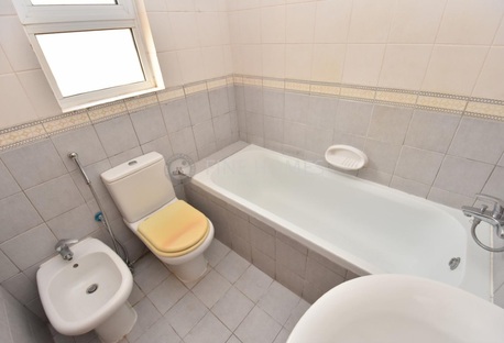 Manama, Villas, BHD 550,  PRIVATE POOL WITH GARDEN | GREAT FACILITIES