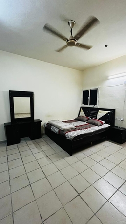 Al Batha, Bedspace Available, SAR 1250/month,  Fully Furnished, Quiet And Spacious Room With (Attached/Shared) Bathroom
