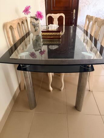 West Riffa, Furniture, BHD 40,  Good Condition Glass Dining Table With 6 Chairs At Cheap Price