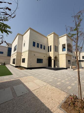 Dubai, Villas, AED 4200000,  10000 Sq. Feet,  للبيع فيلا جديدة في الشارقة