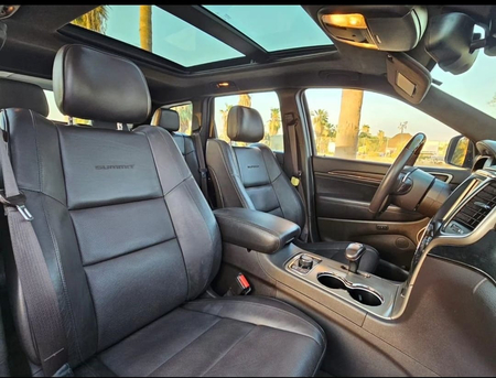 Juffair, Vehicles, Cars & Trucks , BHD 4700,  Jeep Grand Cherokee,  2014,  Automatic,  166507 KM,   Summit For Sale