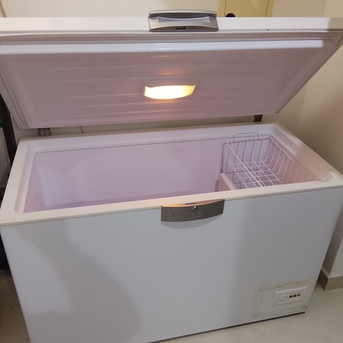 Riyadh, Appliances, SAR 850,  Deep Freezer Beko Brand