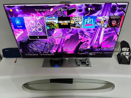 Jeddah, Video Games, SAR 650,  PS4 With Controller