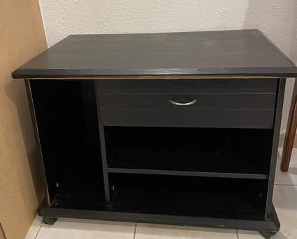 Jeddah, Furniture, SAR 100,  1 Tv Table