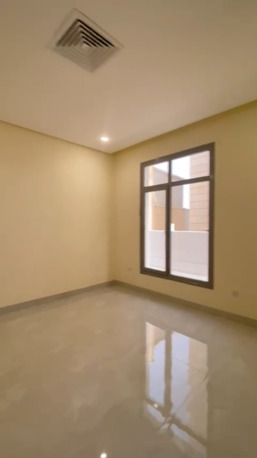 Kuwait City, Apartments/Houses, KWD 900/month,  4 BR,  For Rent: Luxury Apartment In Al-Surra - Spacious And Super Deluxe Finishing