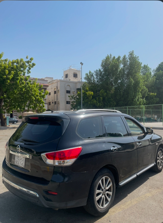 Jeddah, Vehicles, Cars & Trucks , SAR 26000,  Nissan Pathfinder,  2016,  Automatic,  254000 KM,