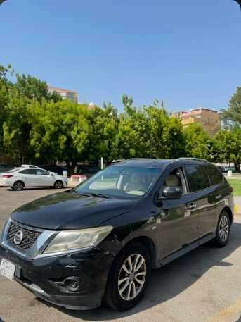 Jeddah, Vehicles, Cars & Trucks , SAR 26000,  Nissan Pathfinder,  2016,  Automatic,  254000 KM,