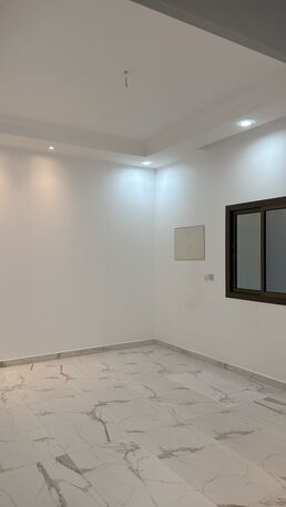 Yanbu, Apartments/Houses, Sar 23000/year,  3 BR,  New Apartments For Rent In Yanbu Al Bahr, Excellent Location, Next To Panda Supermarket.