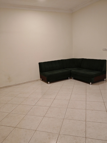 Al Malaz, Rooms for Rent, SAR 1500/month,  Room Available For Executive Bachelor Per Month SAR 1500