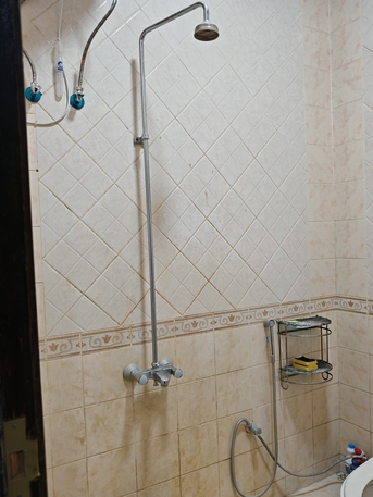 Al Malaz, Rooms for Rent, SAR 1500/month,  Room Available For Executive Bachelor Per Month SAR 1500