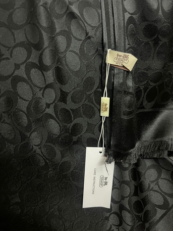 Ad Diriyah, Clothing & Accessories, SAR 150,  Luxury Style Shawls-First Copy Quality