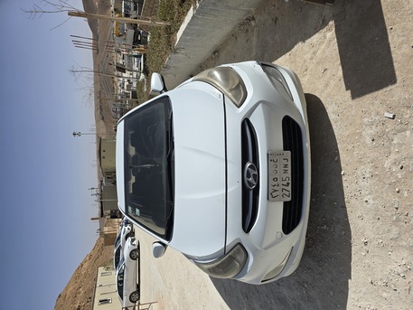 Riyadh, Vehicles, Cars & Trucks , SAR 25000,  2016,  2016,  Automatic,  300 KM,  Hyundai Accent