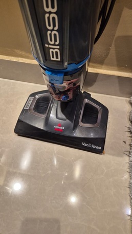 Riyadh, Appliances, SAR 500,  Vacuum Cleaner USA BISSEL Limited Usage