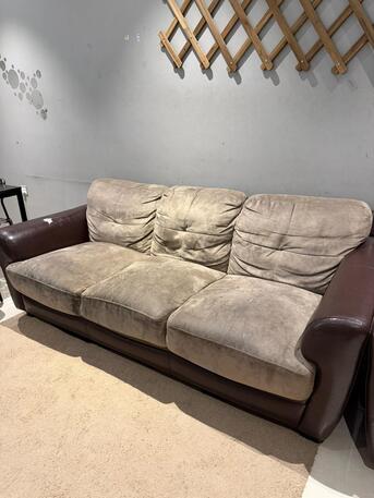 Al Murabba, Furniture, SAR 1999,  Sofa (Single/Double/Triple) Dining Table Treadmill