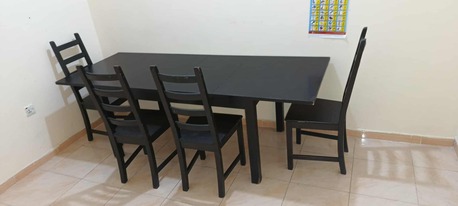Mushrefah, Furniture, SAR 300,  Ikea Expandable Dining Table With 5 Chairs
