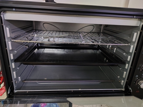 Riyadh, Appliances, SAR 150,  100L Electric Oven