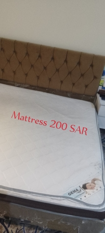 Jeddah, Furniture, SAR 200,  Double Bed Mattress Cheap Price Urgent