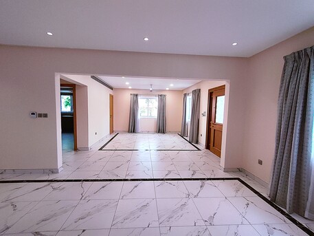 Salmaniya, Villas, BHD 900,  450 Sq. Meter,  Beautiful Garden Villa For Rent In Salihiya Near Salmaniya BD.900/-