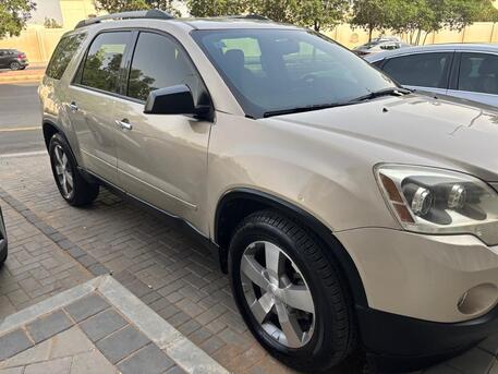 Naseem, Vehicles, Cars & Trucks , SAR 30000,  Gmc Acadia,  2012,  Automatic,  254000 KM,    3.6L V6 Engine Front-Wheel Drive (FWD) Capacity For 7 Or 8 Passengers