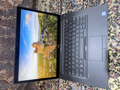 Riyadh, Computers, SAR 750,  Dell Touch Core I7-8GB-256GB-14&rdquo; Touchscreen-Clean Sam New