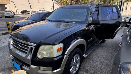 Khobar, Vehicles, Cars & Trucks , SAR 11000,  Ford Explorer,  2007,  Automatic,  325000 KM,  -Eddie Bauer Edition