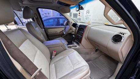 Khobar, Vehicles, Cars & Trucks , SAR 11000,  Ford Explorer,  2007,  Automatic,  325000 KM,  -Eddie Bauer Edition