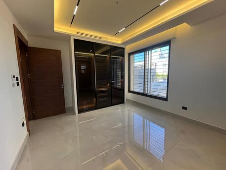 Amman, Apartments/Houses, JOD 22000/year,  4 BR,  240 Sq. Meter,  Modern Apartment For Rent In Jabal Amman