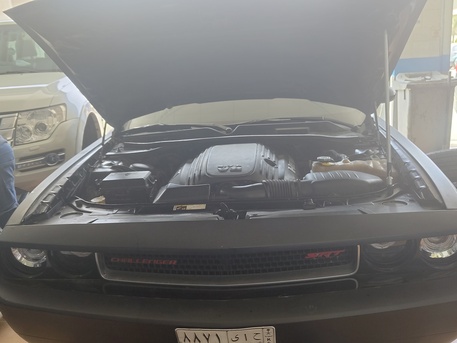Riyadh, Vehicles, Cars & Trucks , SAR 36000,  Dodge Challenger,  2013,  Automatic,  264731 KM,   HEMI  For Sale