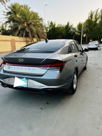 Riyadh, Vehicles, Cars & Trucks , SAR 52000,  Hyundai Elantra,  2022,  Automatic,  136304 KM,  (only WhatsApp)