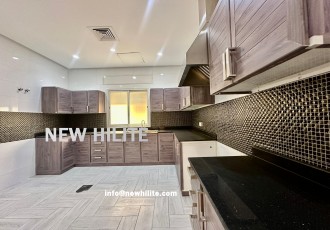 Kuwait City, Villas, KWD 950,  Four-Bedroom Floor For Rent In Al-Siddeeq