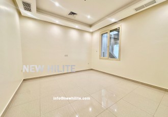 Kuwait City, Villas, KWD 850,  Spacious 4-Bedroom Floor For Rent In Abu Fathira