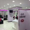 2 Beautifully Designed Salons For Sale.with Goid Business.