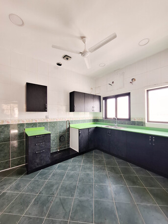 Manama, Apartments/Houses, BHD 170/month,  2 BR,  For Rent A Semi Furnished Apartment In Al Maqsha