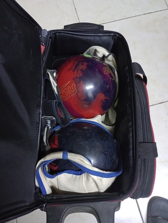 Khobar, Sporting Goods, SAR 300,  KABAYAN:  EXIT SALE BOWLING BAGS...