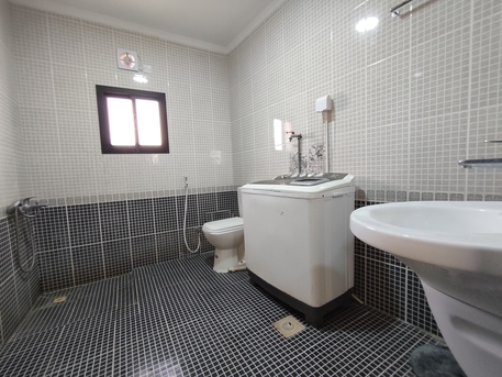 Zinj, Apartments/Houses, BHD 140/year,  1 BR,  Zinj:- Studio Flat On Rent With Unlimited  Ewa
