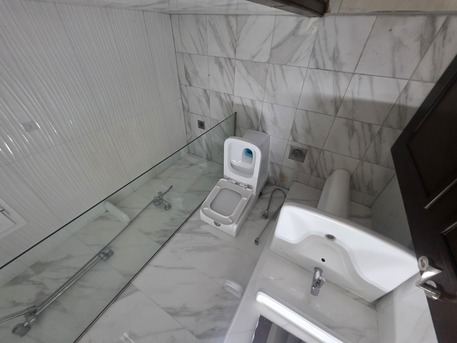 Adliya, Apartments/Houses, BHD 280/month,  Furnished,  1 BR,  ( Parking Gym , WiFi ) Fully Furnished 1BHK Flat With Ewa @280/BD In Adliya